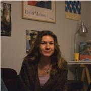 Étudiante en 3ème année disponible pour donner des cours de français et anglais (niveau collège et lycée)